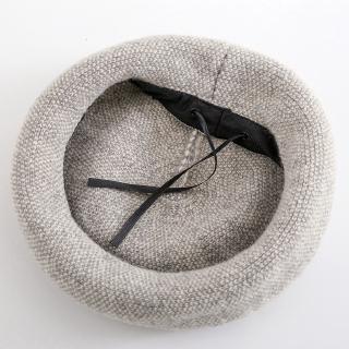 Warm and trendy simple knitted beret hat