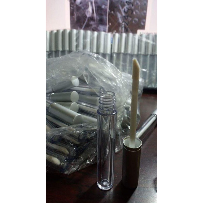 Combo 100 chai bi lăn trong+ 100 vỏ son