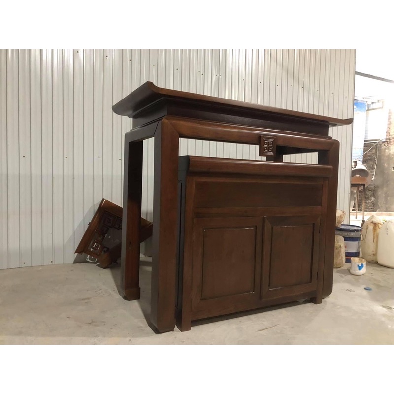 bàn thờ gỗ sồi 107cm mẫu hiện đại