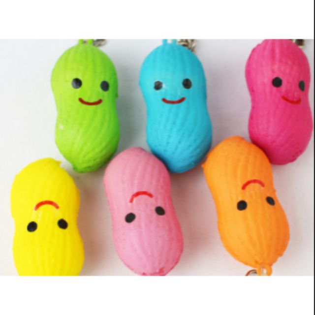 Squishy đậu phộng mini 5cm