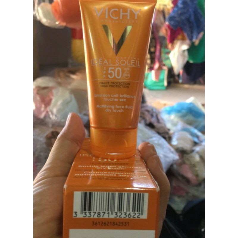 Kem Chống Nắng VYCHY