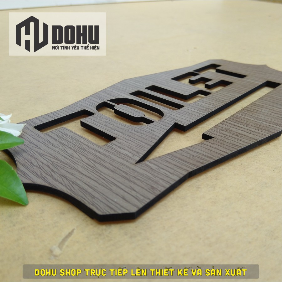 Bảng toilet chỉ hướng nhà vệ sinh bằng gỗ - Dán Tường Bằng Keo 2 Mặt  - Có chọn hướng mũi tên