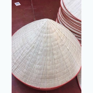 Nón lá làng chuông cho người lớn
