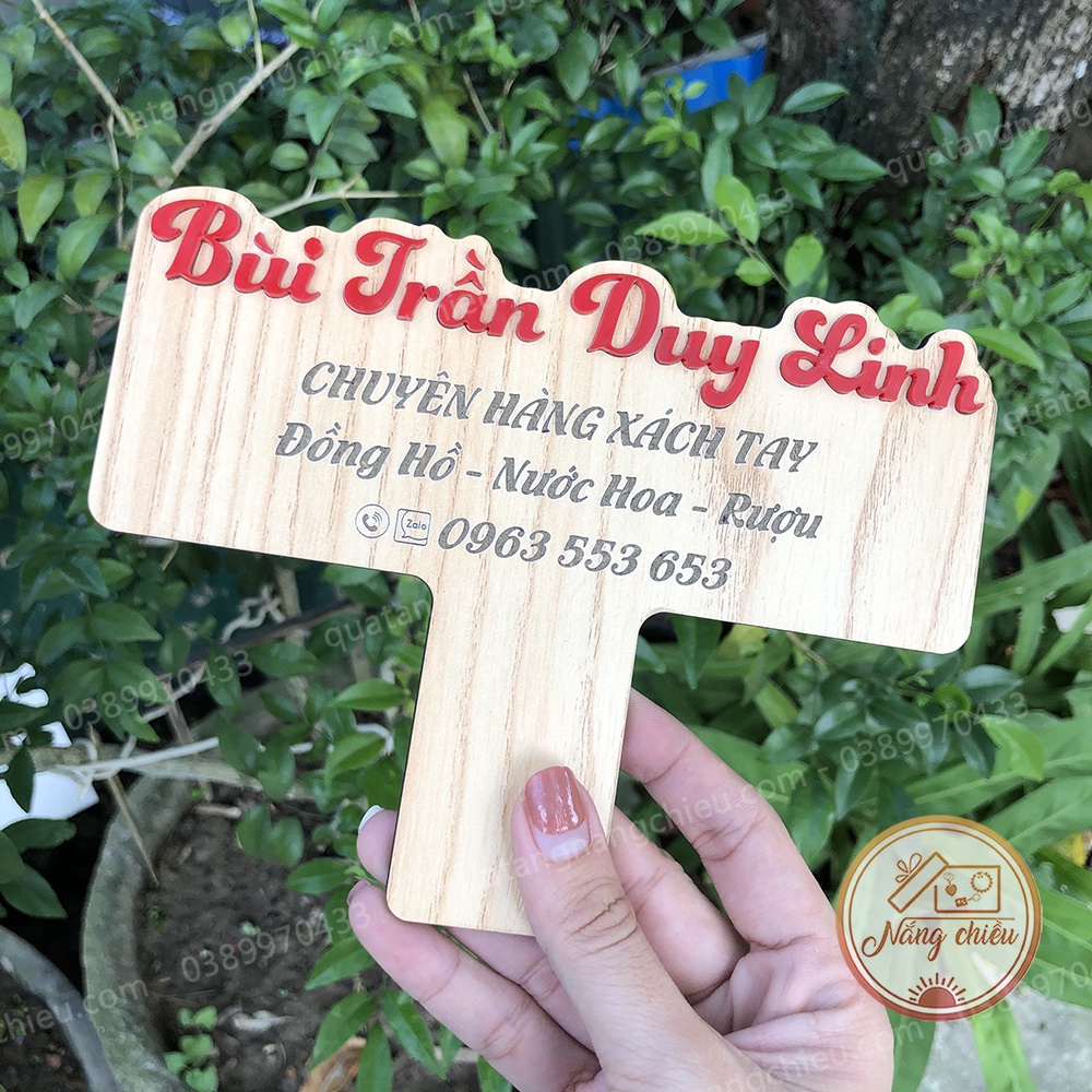 Bảng gỗ tên shop cầm tay- Hastag check in sự kiện , hội nghị , cưới hỏi, chất liệu gỗ tự nhiên, dán mika nổi