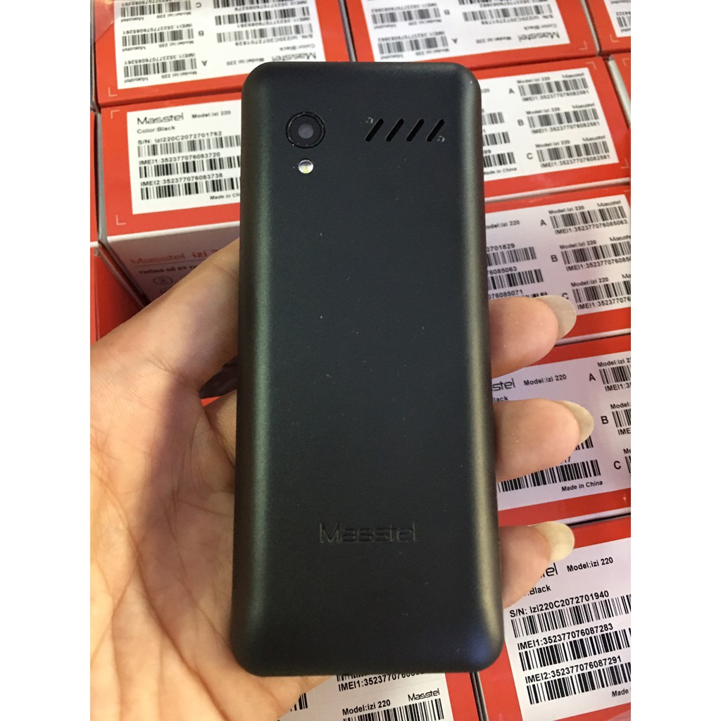 Điện thoại Masstel A300,izi 220 loa to, chữ to Pin  siêu  khỏe - bảo hành chính hãng 12 tháng | BigBuy360 - bigbuy360.vn
