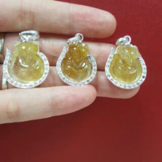 Hồ ly thạch anh tóc vàng bọc bạc đính đá