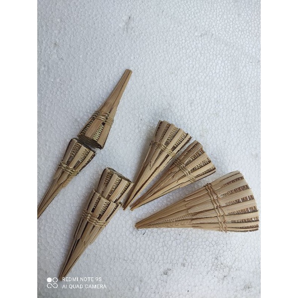 Hom trúm tre bắt lươn , bắt trạch