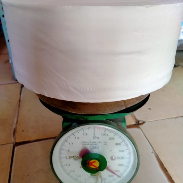 Giấy vệ sinh cuộn lớn 700g