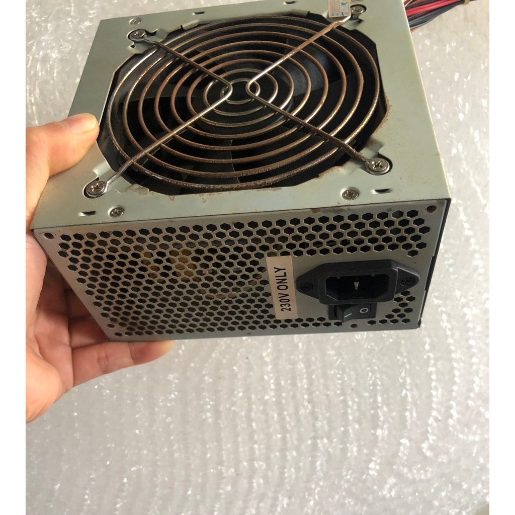 Nguồn máy tính Cooler Master 350W công suất thực, hàng cũ tháo máy. 1 đổi 1 trong 1 tháng.
