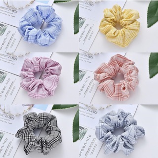 Cột tóc Scrunchies kẻ