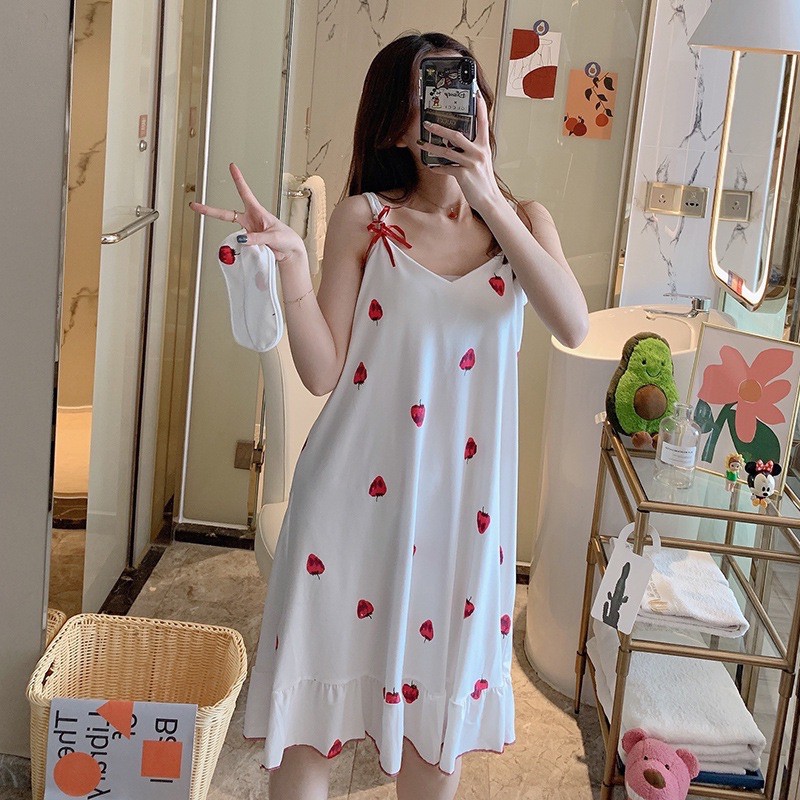 Váy Đầm ngủ 2 dây⚡️FREESHIP⚡️ Đồ ngủ hoạ tiết dâu tây xinh, Đồ mặc nhà dễ thương vải đẹp thoáng mát | BigBuy360 - bigbuy360.vn