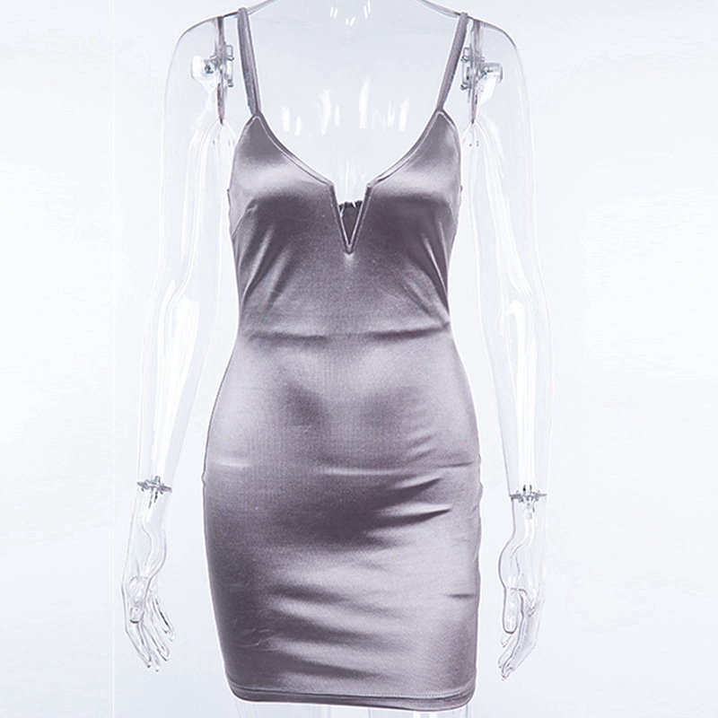 Đầm hai dây ôm dáng hở lưng thiết kế quyến rũ cho nữ | BigBuy360 - bigbuy360.vn