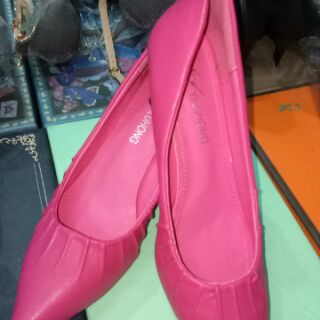 Giày cao gót hồng cánh sen