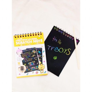 Sổ tay giấy đen nền cầu vồng