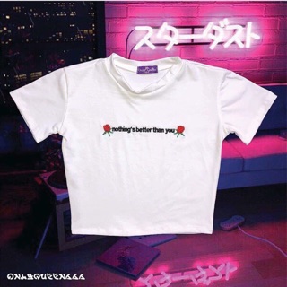 Áo croptop hoa hồng thêu