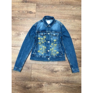 Áo khoác jeans Lularoe Harvey Floral Embroidered Jean Jacket