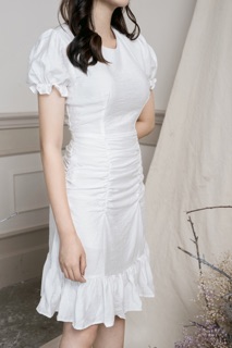 Đầm nhún eo