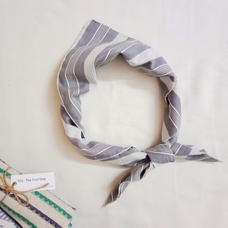 Khăn đeo cổ Ascot Square, khăn bandana