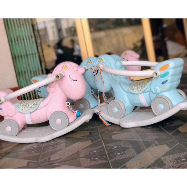 Ngựa bập bênh xe chòi 2in1 có phát nhạc
