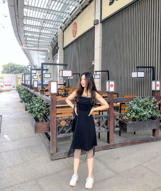 ĐẦM ĐEN XÒE HAI DÂY PHỐI LƯỚI | BigBuy360 - bigbuy360.vn