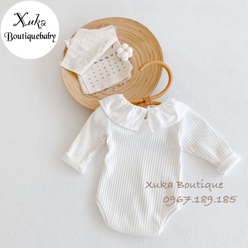 Bodysuit Dài Tay Cổ Tròn Sơ Sinh Đầy Tháng / Thôi Nôi - Xuka Boutique - Body Trắng Cổ Sen Cotton Cho Bé Gái