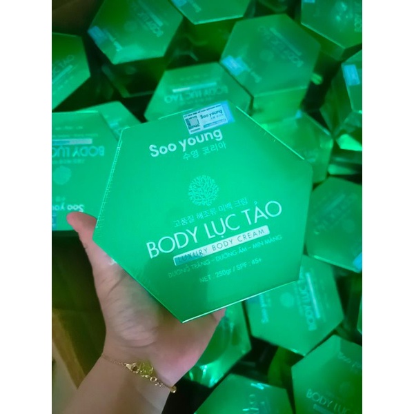 Kem Body Lục Tảo Chính Hãng
