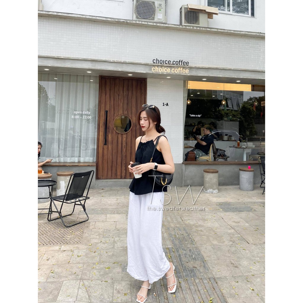 Áo đũi cổ yếm buộc dây | BigBuy360 - bigbuy360.vn
