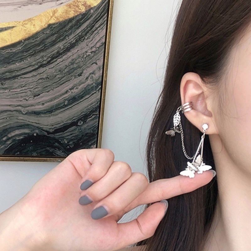 Khuyên Kẹp Vành Tai Dây Xích Kim Loại Hình Bướm Hình Học Cá Tính Phong Cách Hàn Quốc