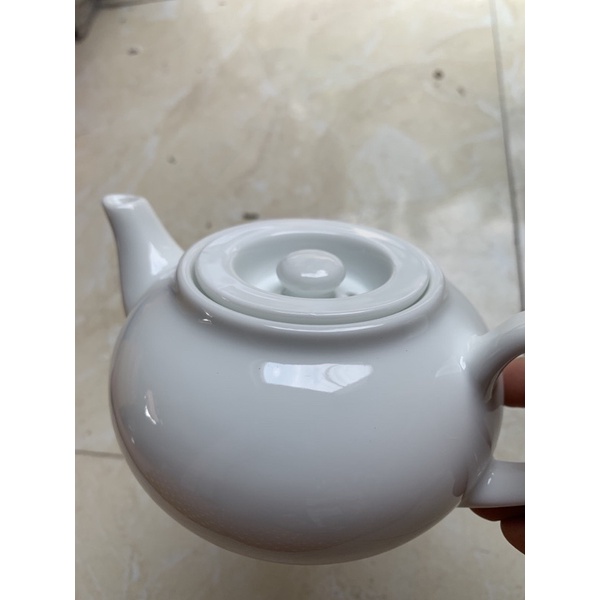 Bình  trà  lớn bao đẹp  500 ml