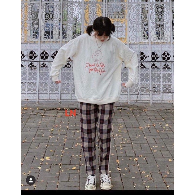 Sét áo Sw cậu bé chữ đỏ + quần kẻ TH6