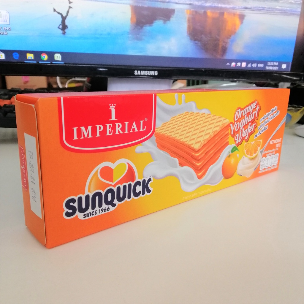 Bánh Xốp Kem Imperial Thái Lan Hương Cam Sunquick Yoghurt Wafers (Hộp 100g)