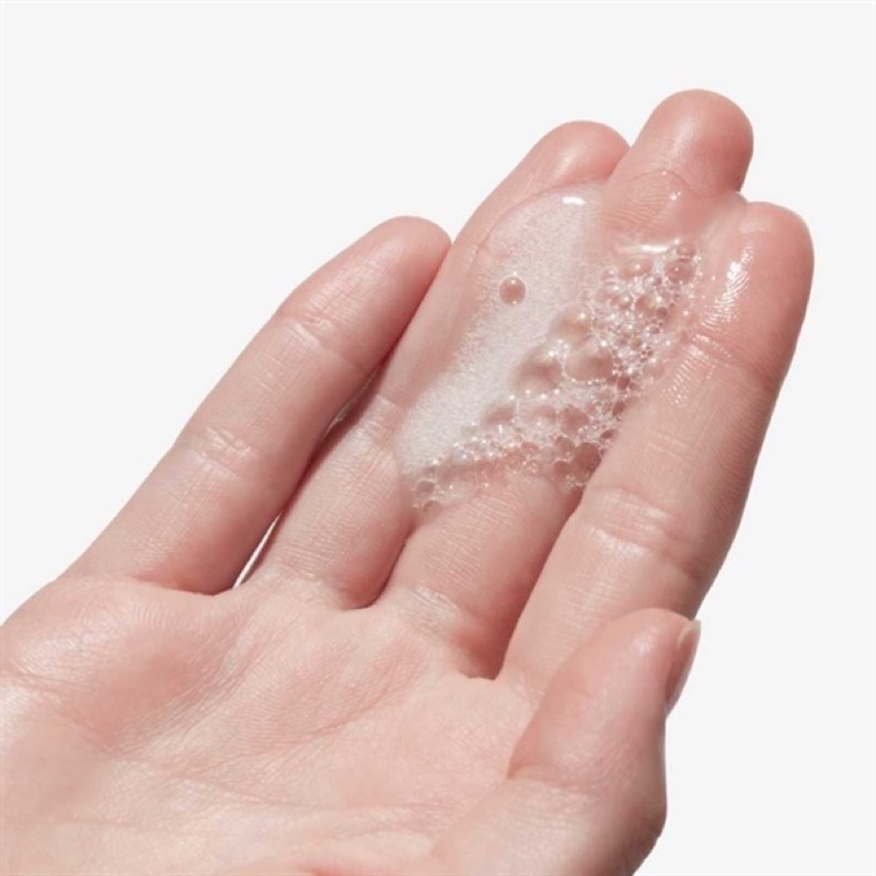 Sữa rửa mặt dịu nhẹ Kiehl’s Ultra Facial Cleanser
