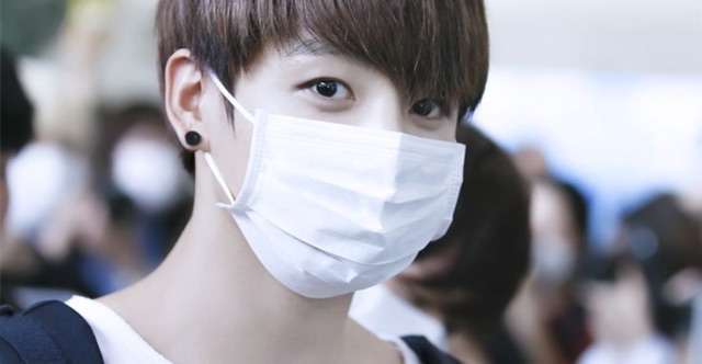 Khẩu trang trắng 4 lớp | BigBuy360 - bigbuy360.vn