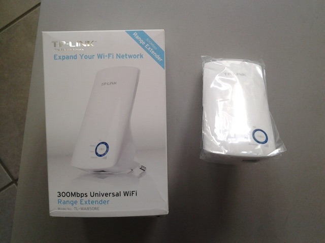 [SALE 10%] Bộ mở rộng sóng wifi, khuếch đại wifi TP-LINK TL-WA850RE | BigBuy360 - bigbuy360.vn