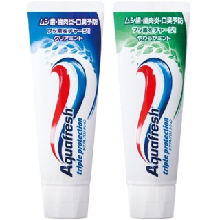 Kem đánh răng Aquafresh Nhật Bản