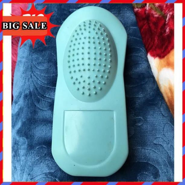 ( FREE SHIP ) Dụng Cụ Hút Bụi Thảm, Lăn Dính Bụi Bằng Tay Dễ Sử Dụng | BigBuy360 - bigbuy360.vn