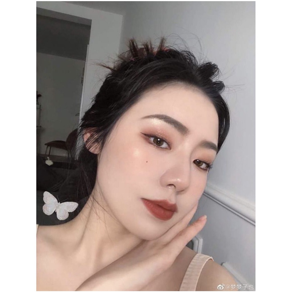 Phấn bắt sáng Becca