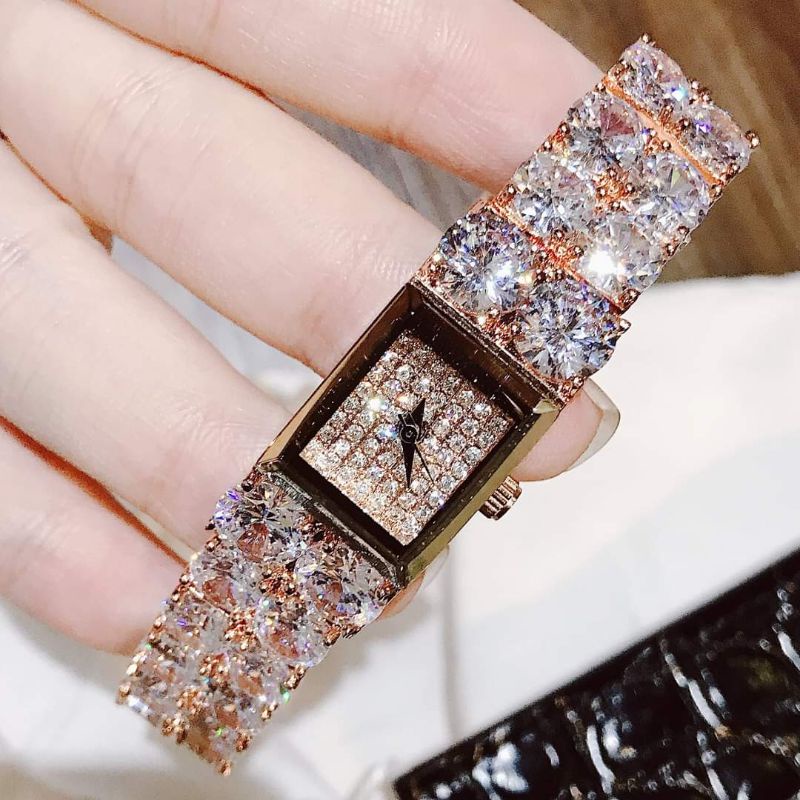 Đồng hồ nữ Melissa mặt vuông full đá