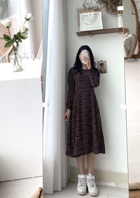 Váy hoa nhí dài tay cổ tròn ngang gối 113 | BigBuy360 - bigbuy360.vn