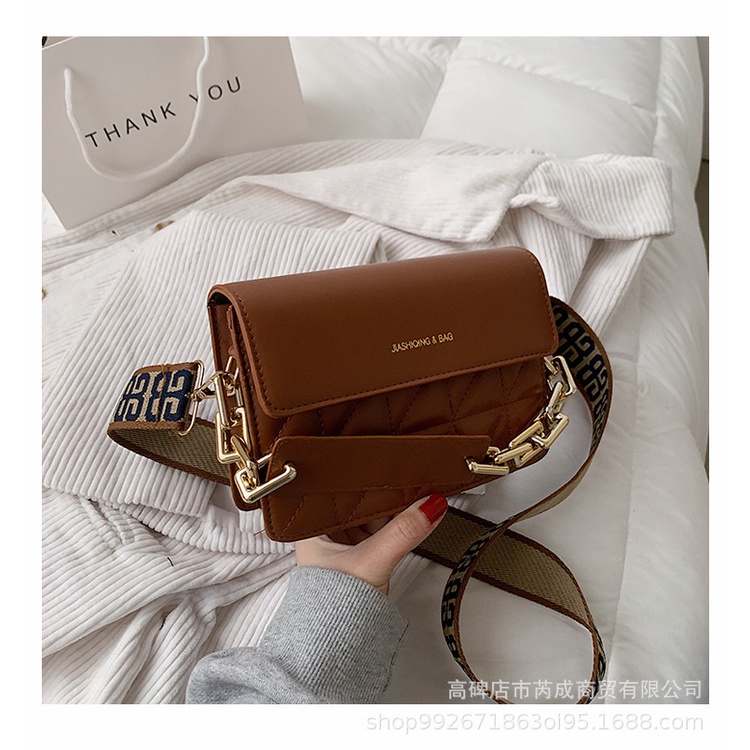 Túi Đeo Chéo Một Bên Vai Hình Vuông Phong Cách Châu Âu Thời Trang Độc Đáo Mới Dành Cho Bạn Nữ Phong Cách Hàn Quốc 2021