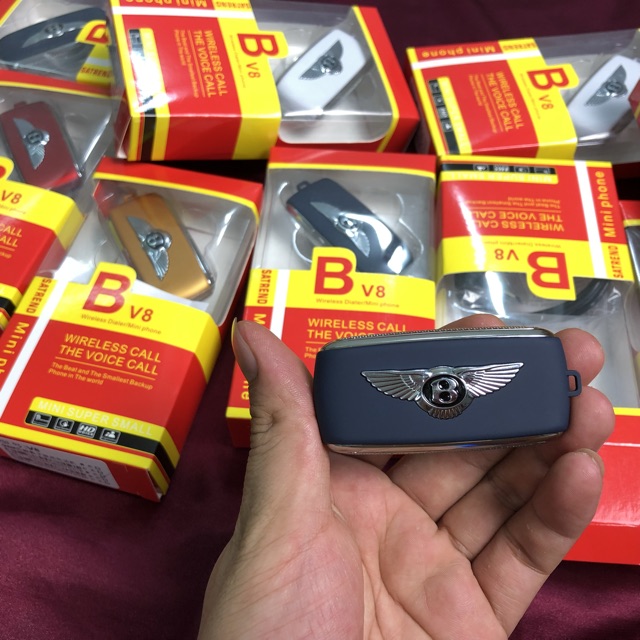 Điện thoại siêu nhỏ 2 sim, có thay đổi giọng nói bently bv8 | BigBuy360 - bigbuy360.vn