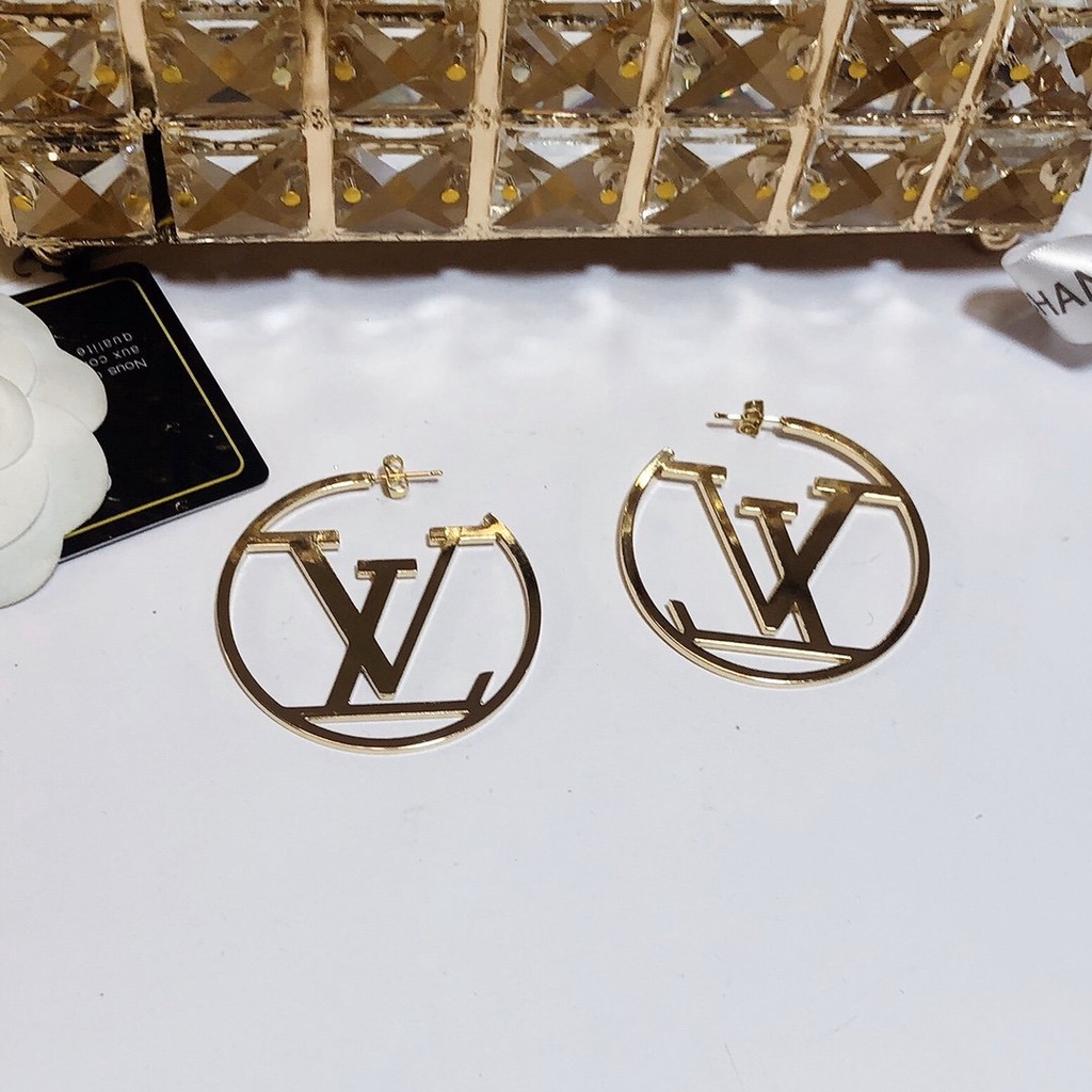 LOUIS VUITTON Khuyên Tai Tròn Bằng Thép Titan In Logo LV Thời Trang