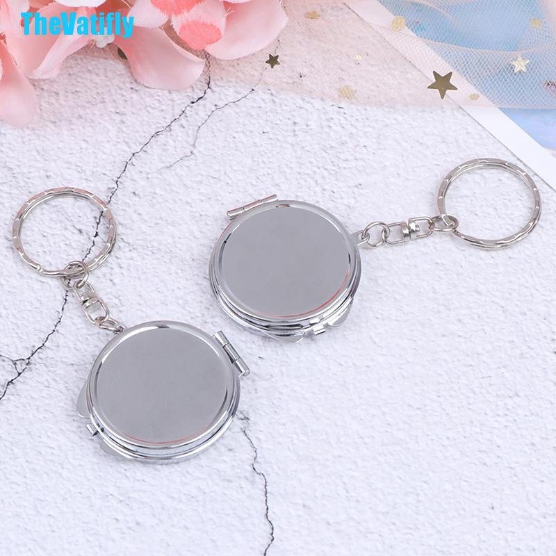 [Hàng mới về] Gương soi có gắn móc khóa bằng kim loại tiện dụng