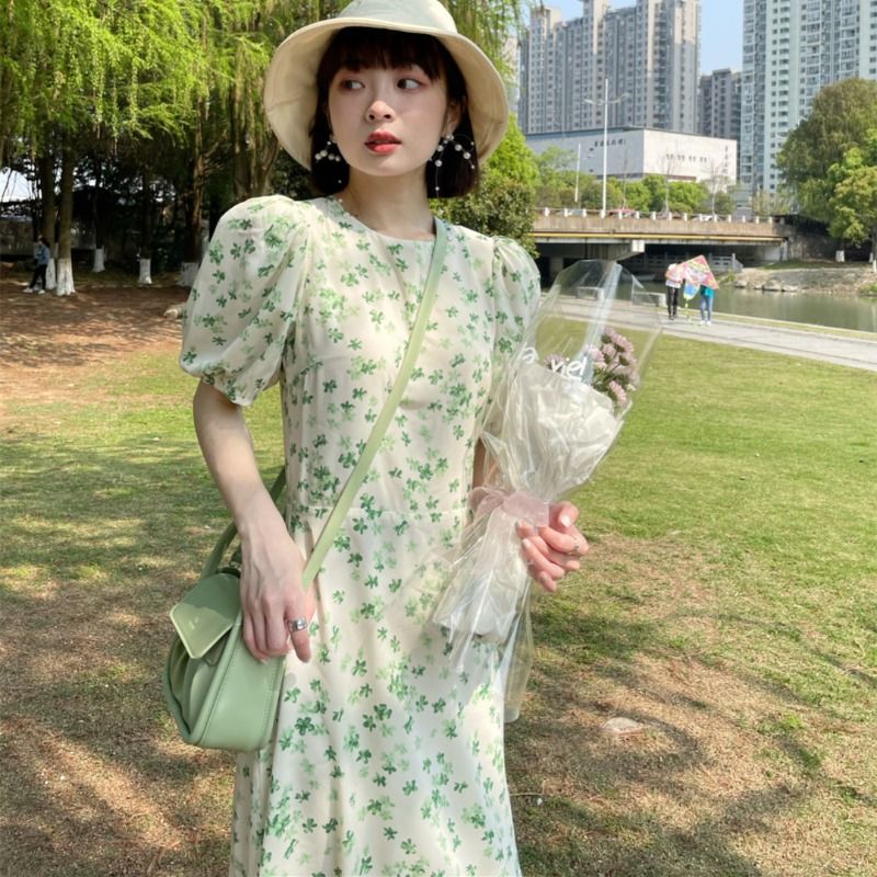 Đầm dài qua gối tay phồng nhấn eo màu xanh bạc hà thời trang mùa hè dành cho nữ