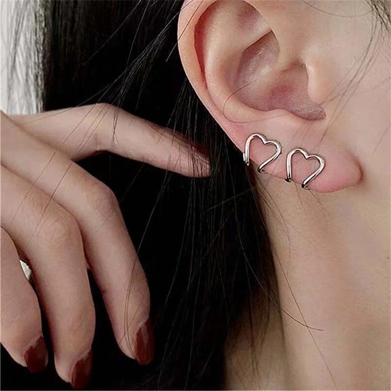 Khuyên Kẹp Sụn Tai / Kẹp Sụn Hai Lớp Hình Trái Tim Tối Giản Phong Cách Punk Hàn Quốc