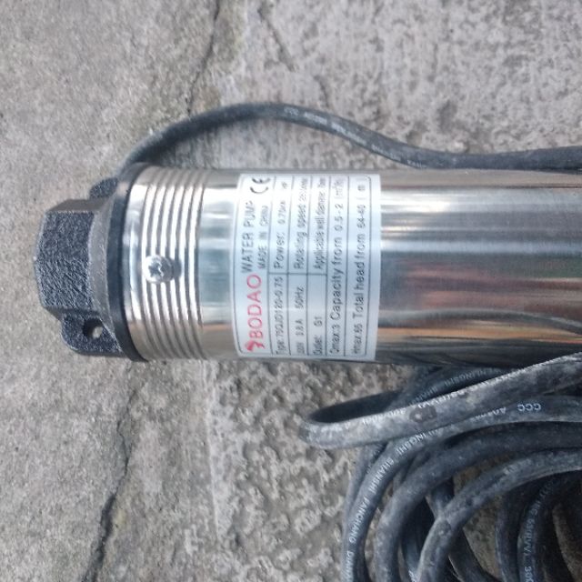 Bơm hoả tiễn giếng khoan 750w