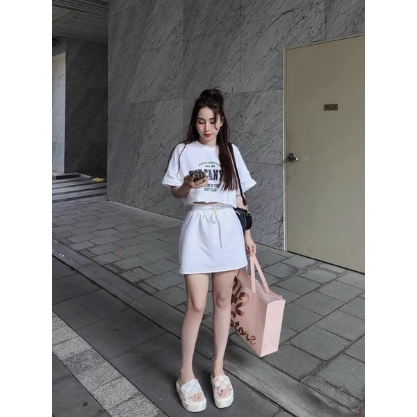 Set thun áo croptop chân váy chữ A VIBES