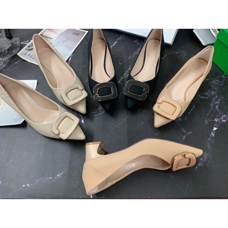 Giầy mũi nhọn nơ chữ C