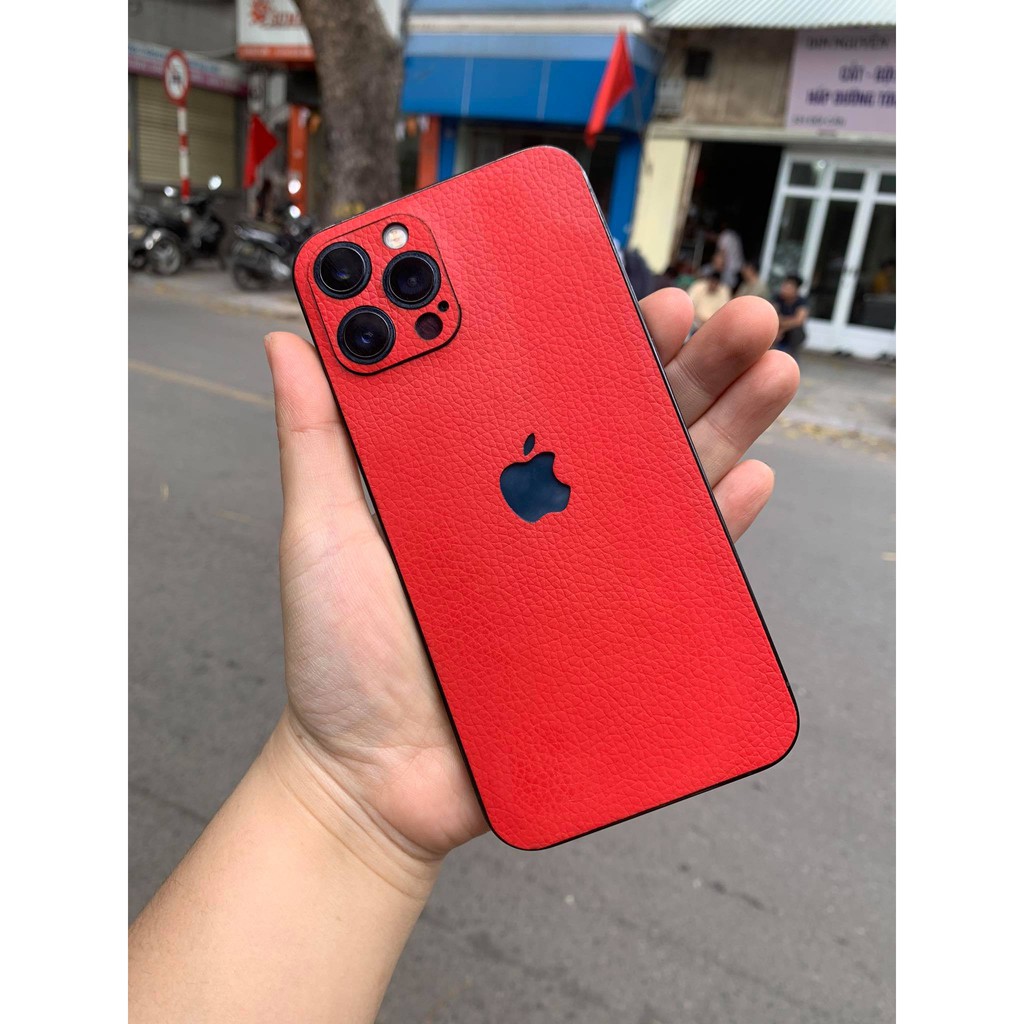 Dán da lưng cho điện thoại Iphone 12 Pro Max khắc hình