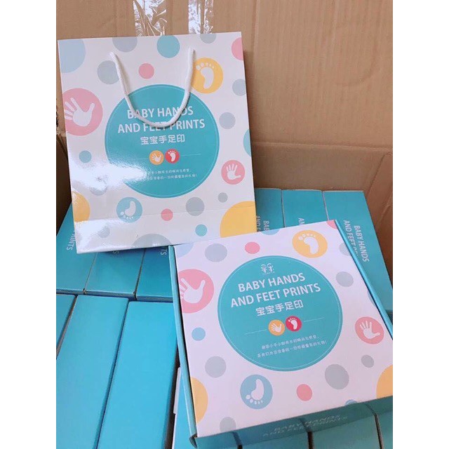 Bộ in dấu vân tay vân chân cho bé
